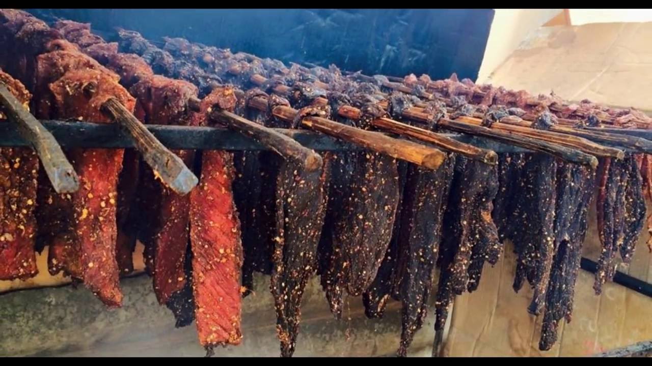 Thịt trâu gác bếp - Trải nghiệm điểm du lịch Hà Giang