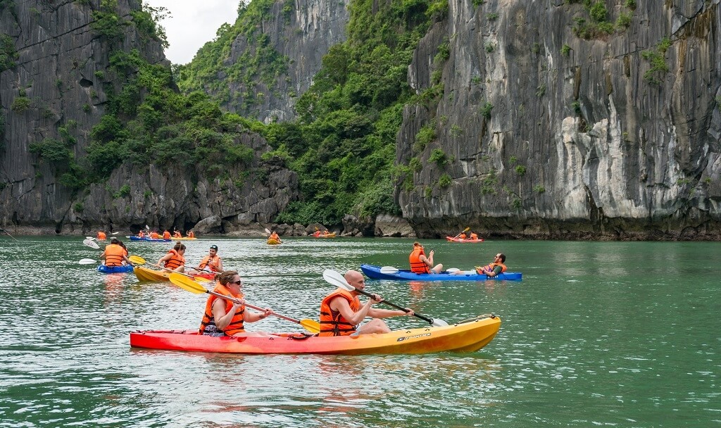 Chèo thuyền Kayak 