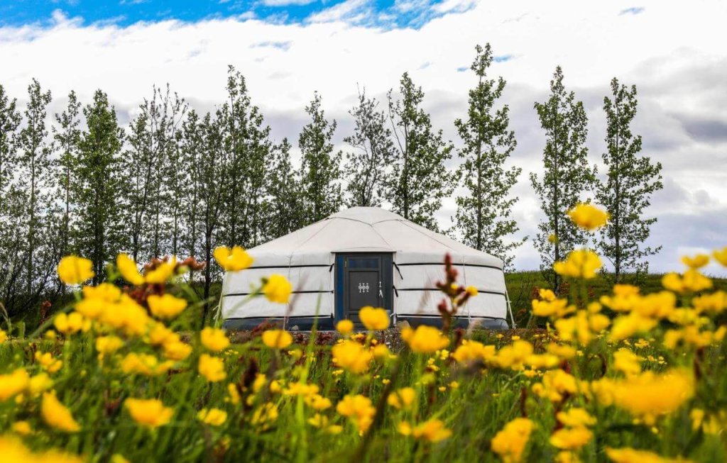Náttúra Yurtel địa điểm cắm trại ngắm cực quang ở Iceland