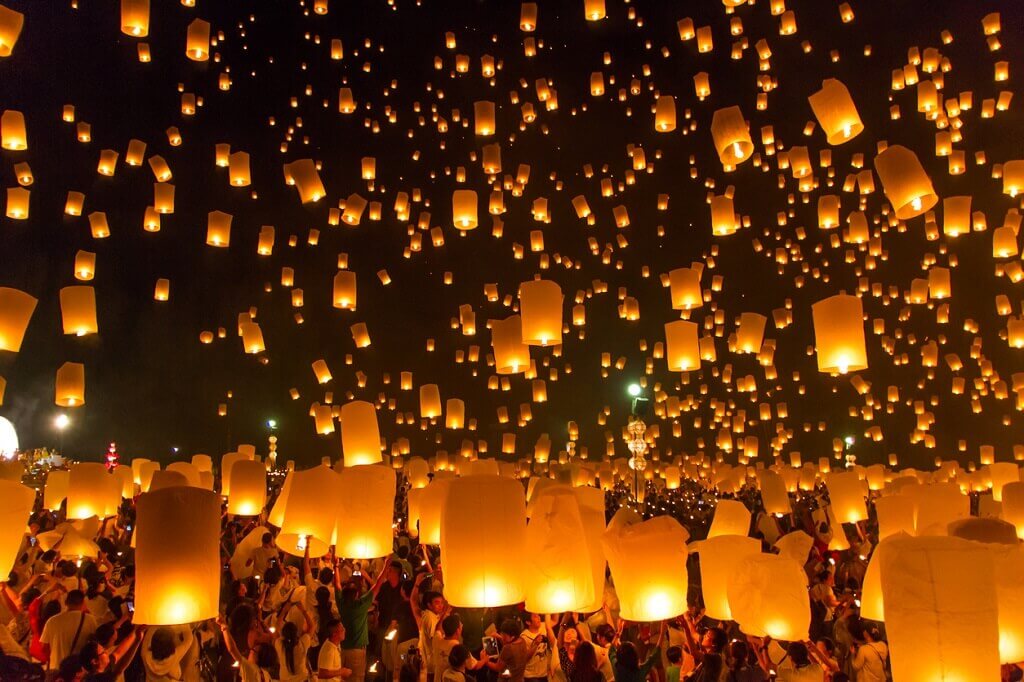 Lễ hội đèn trời hàng năm du lịch Chiang Mai