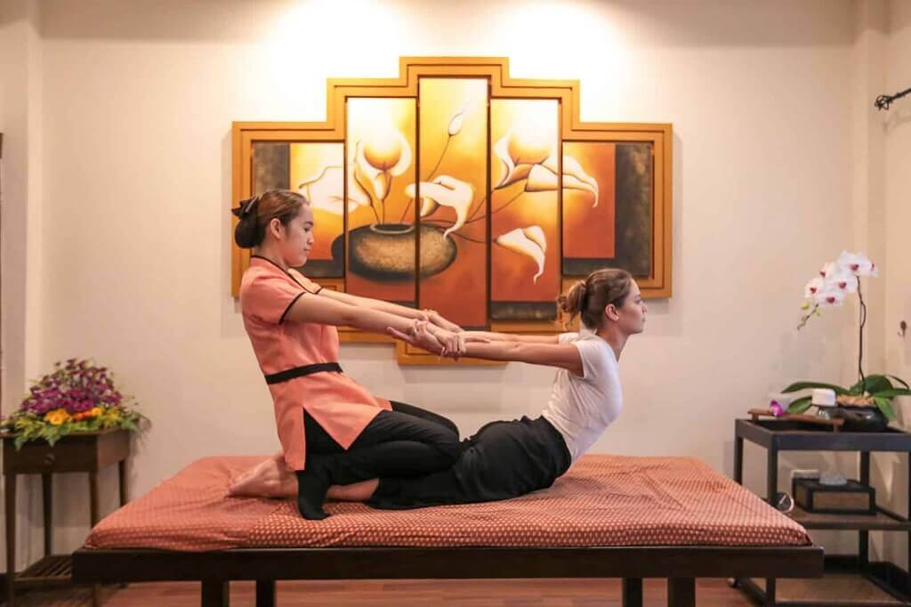 Massage Thái truyền thống du lịch Chiang Mai