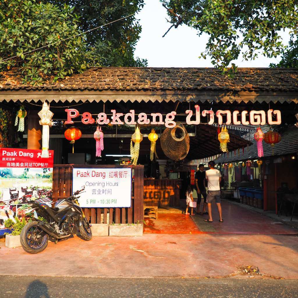Paak Dang Riverside  nhà hàng ở Chiang Mai