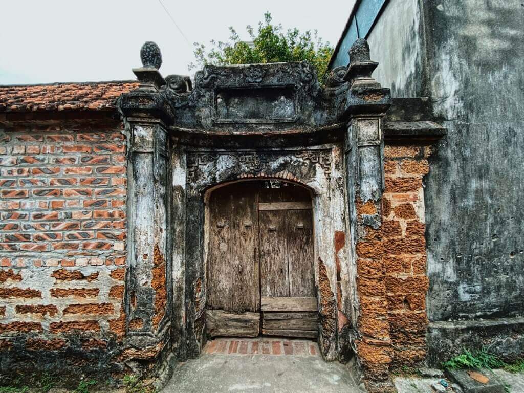 Làng cổ Đường Lâm, Việt Nam