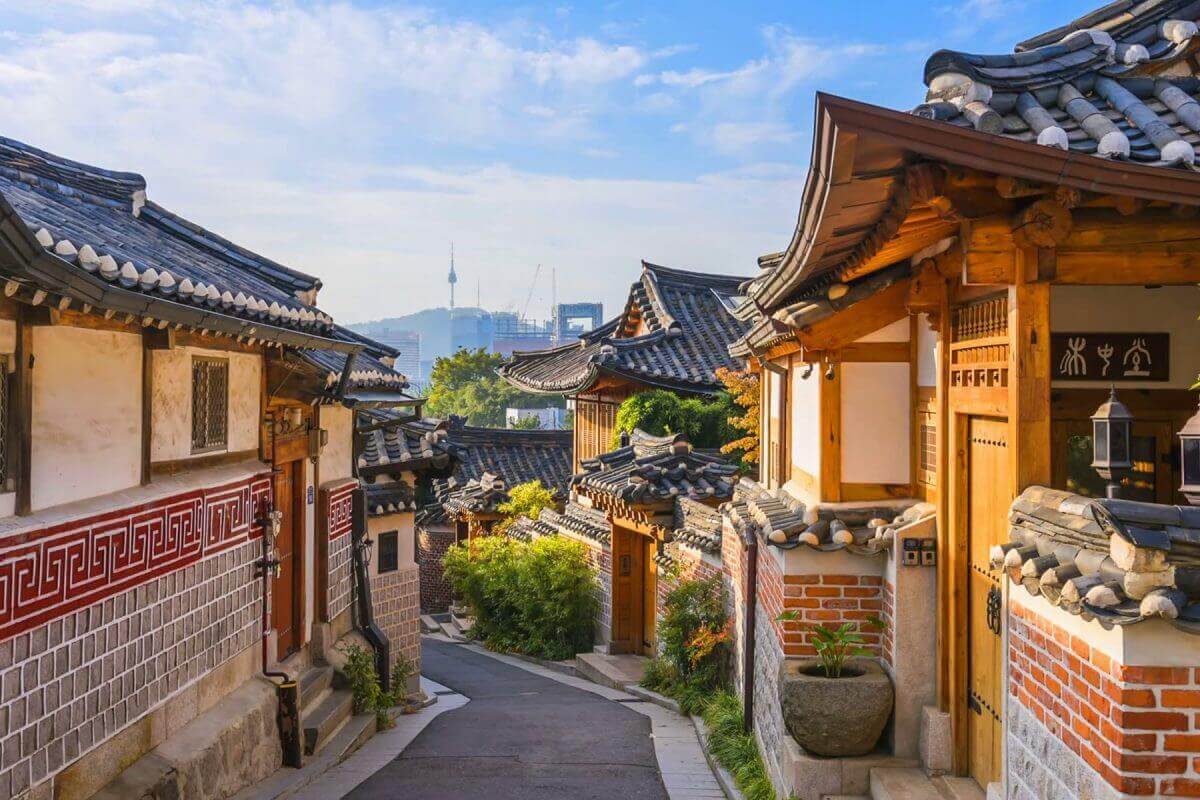 15 việc nên làm khi du lịch làng Bukchon Hanok Hàn Quốc - Vivu