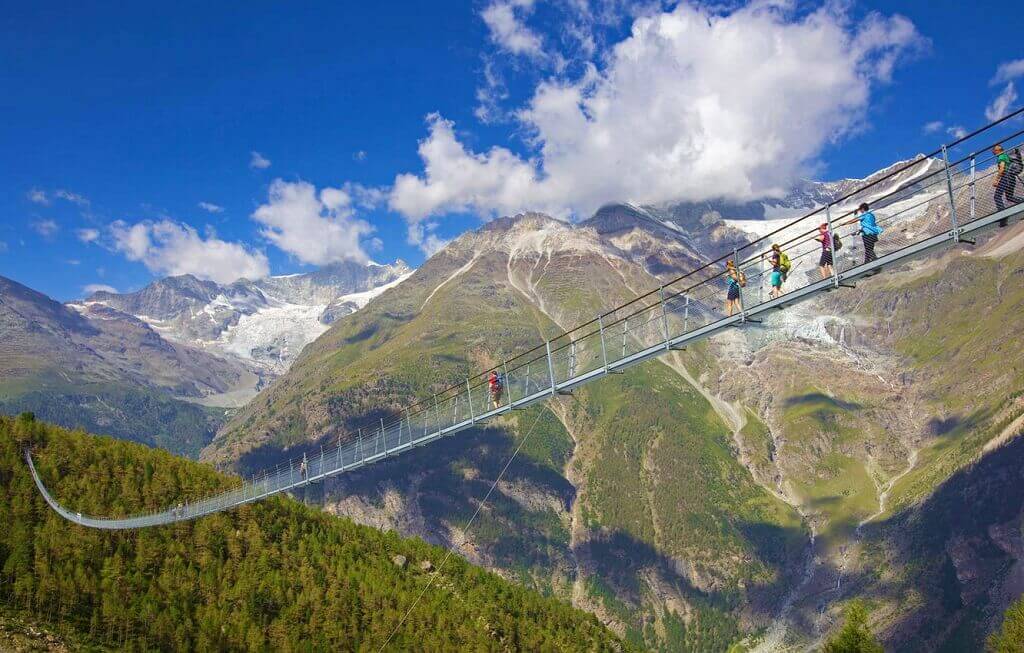Cầu treo Charles Kuonen ở Zermatt