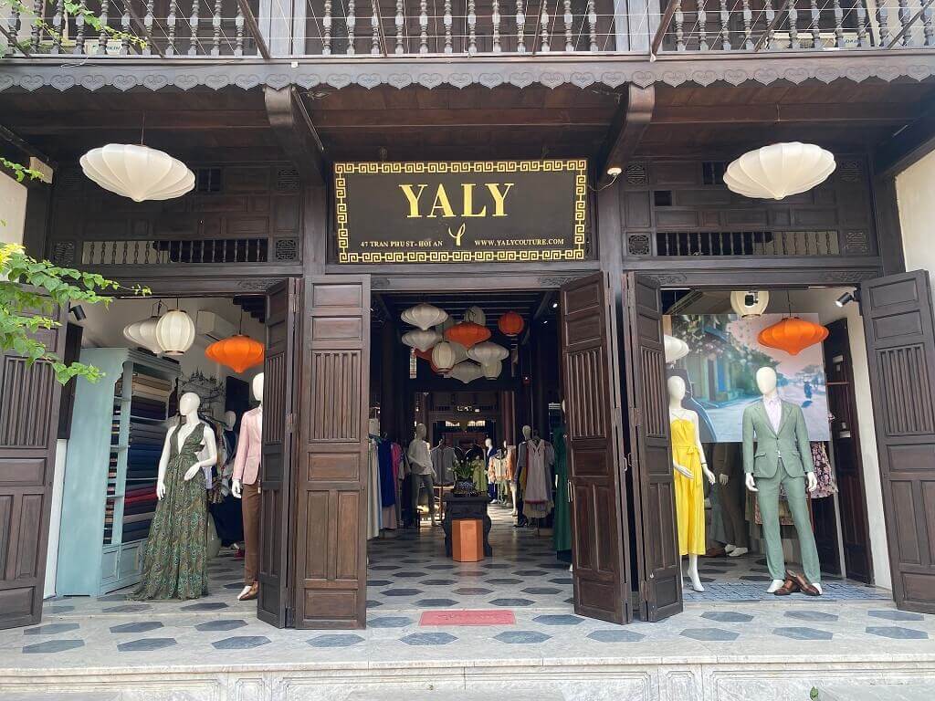 Yaly Couture - cửa hàng đặt may quần áo