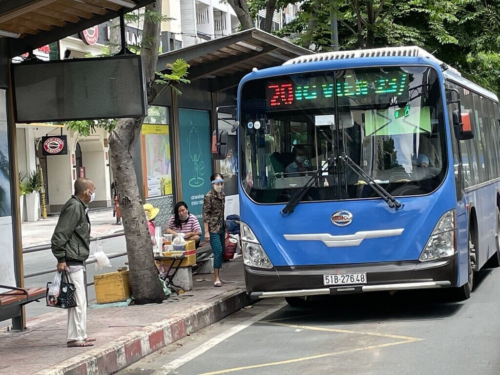 Xe buýt – Phương tiện giao thông kinh tế nhất