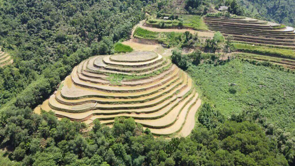Ruộng bậc thang với bài ca vỡ núi