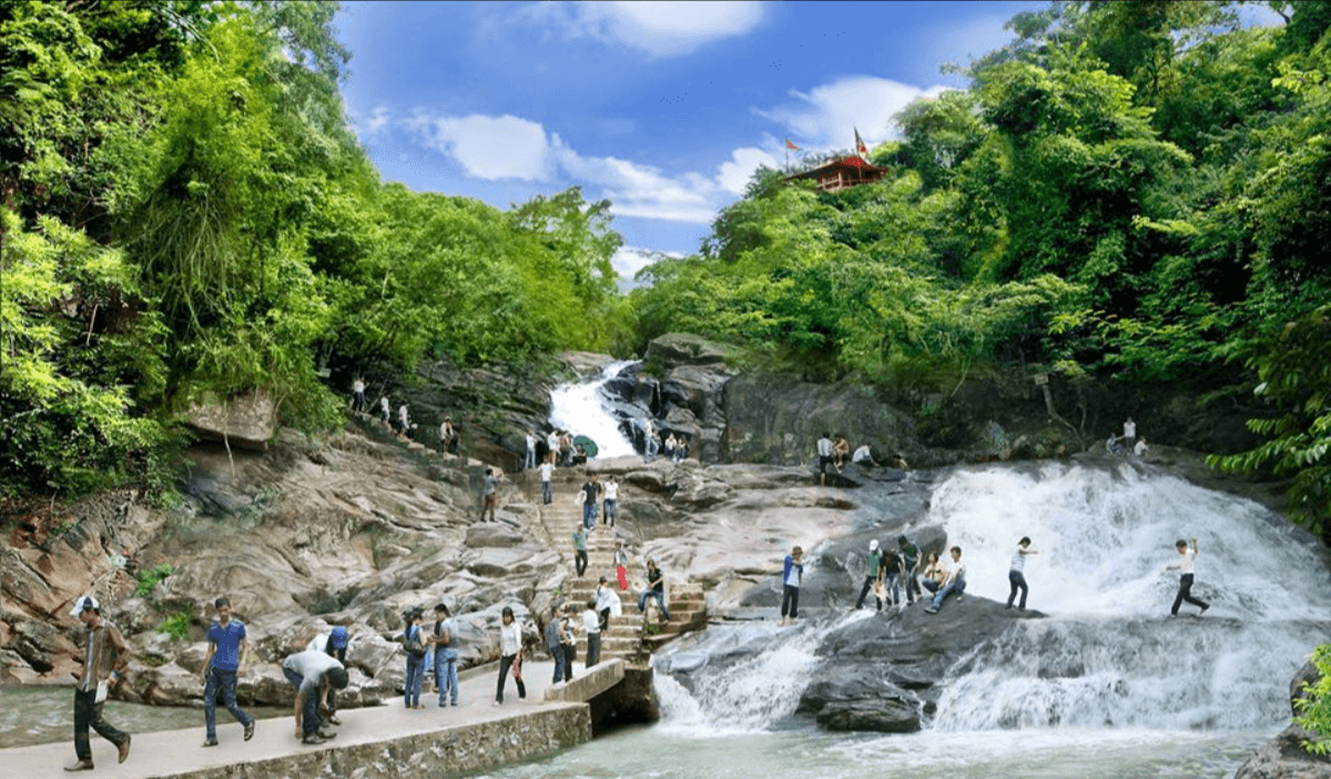 Khu du lịch tâm linh - sinh thái Suối Mỡ