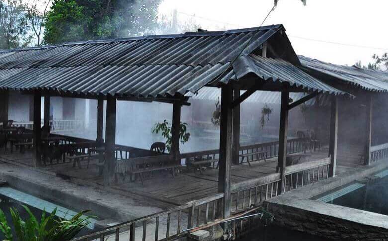 Trải nghiệm "tắm tiên" tại bản Lướt - Ngọc Chiến